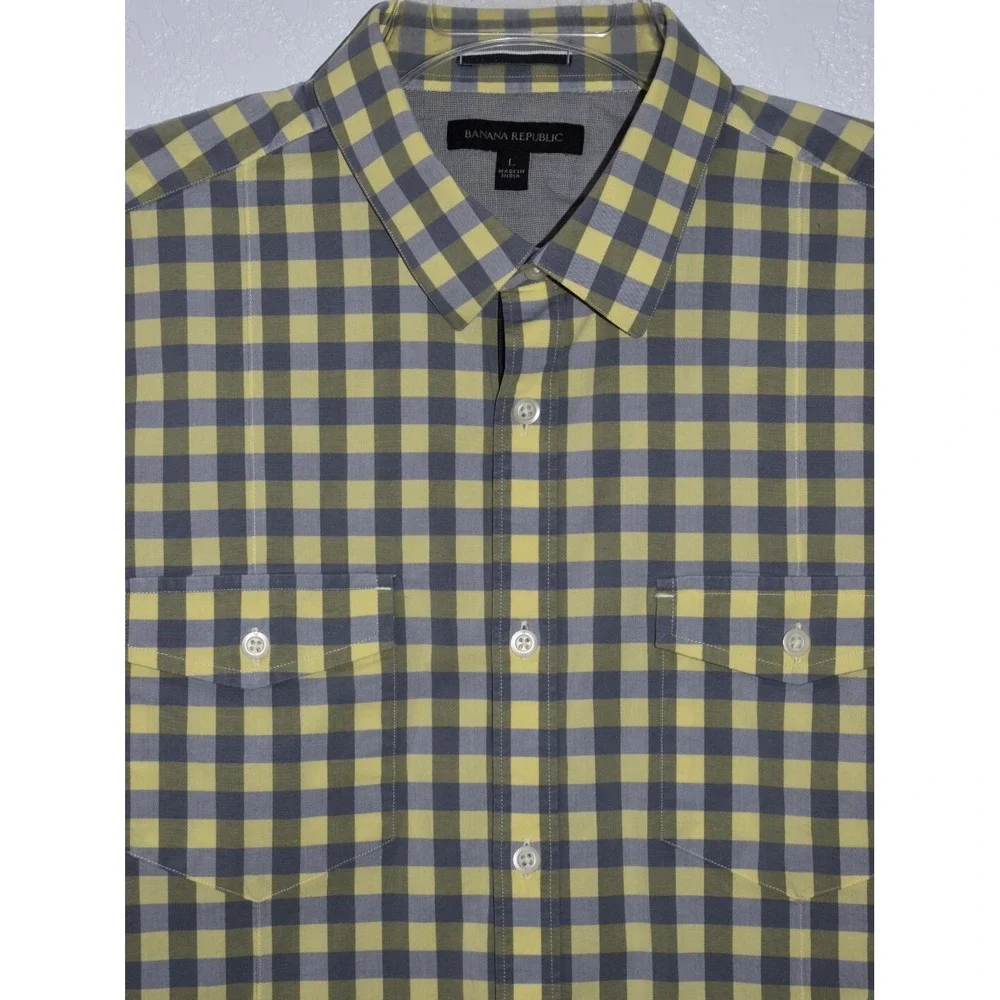 Banana Republic Shirt Mens Large Yellow/Gray Plaid Casual Button Up Short Sleeve